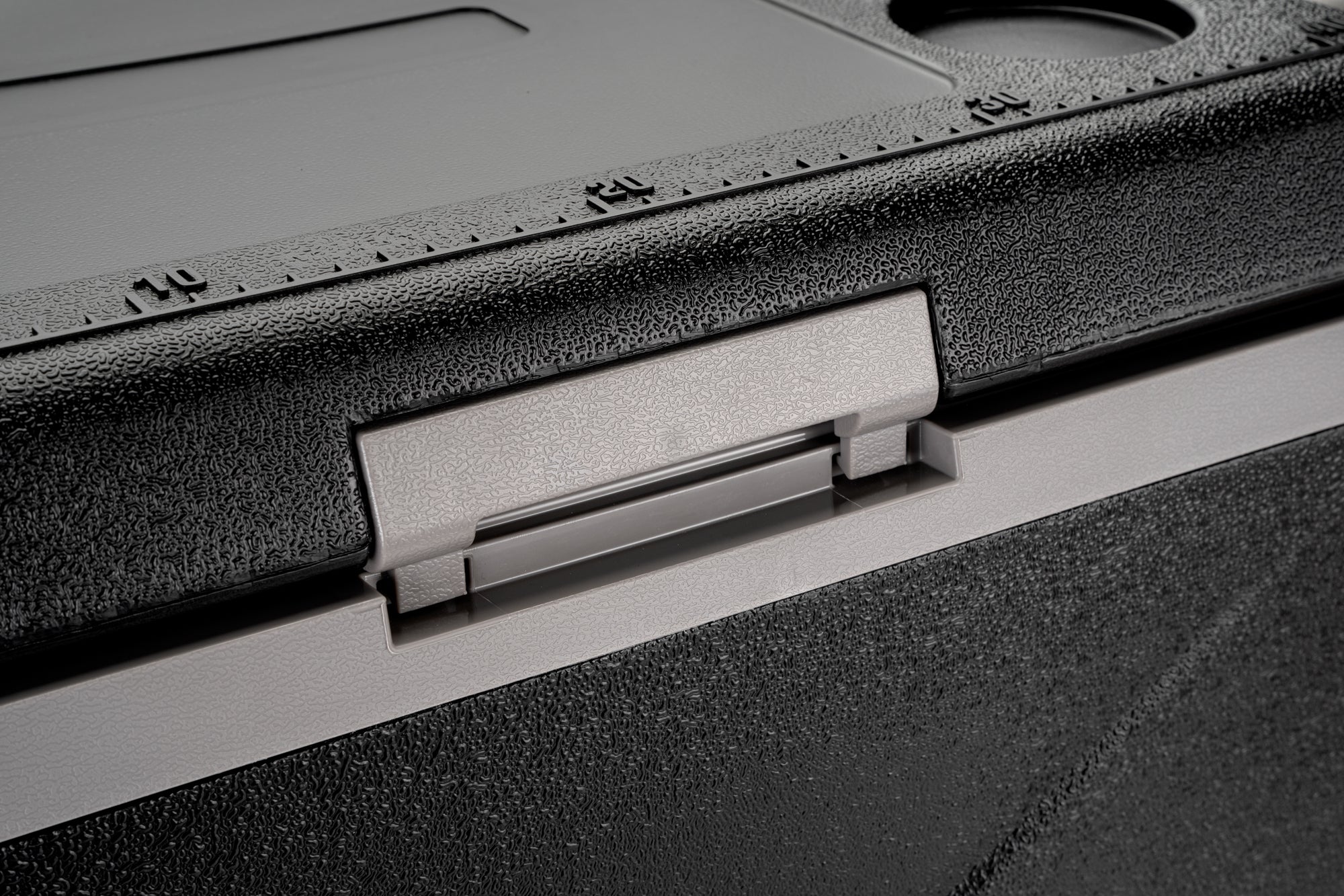 Компресорен Хладилник преносим Марка BRUNNER с компресор LG. Фризер, залежда за минути, ток, кола. Compressor freezer portable.