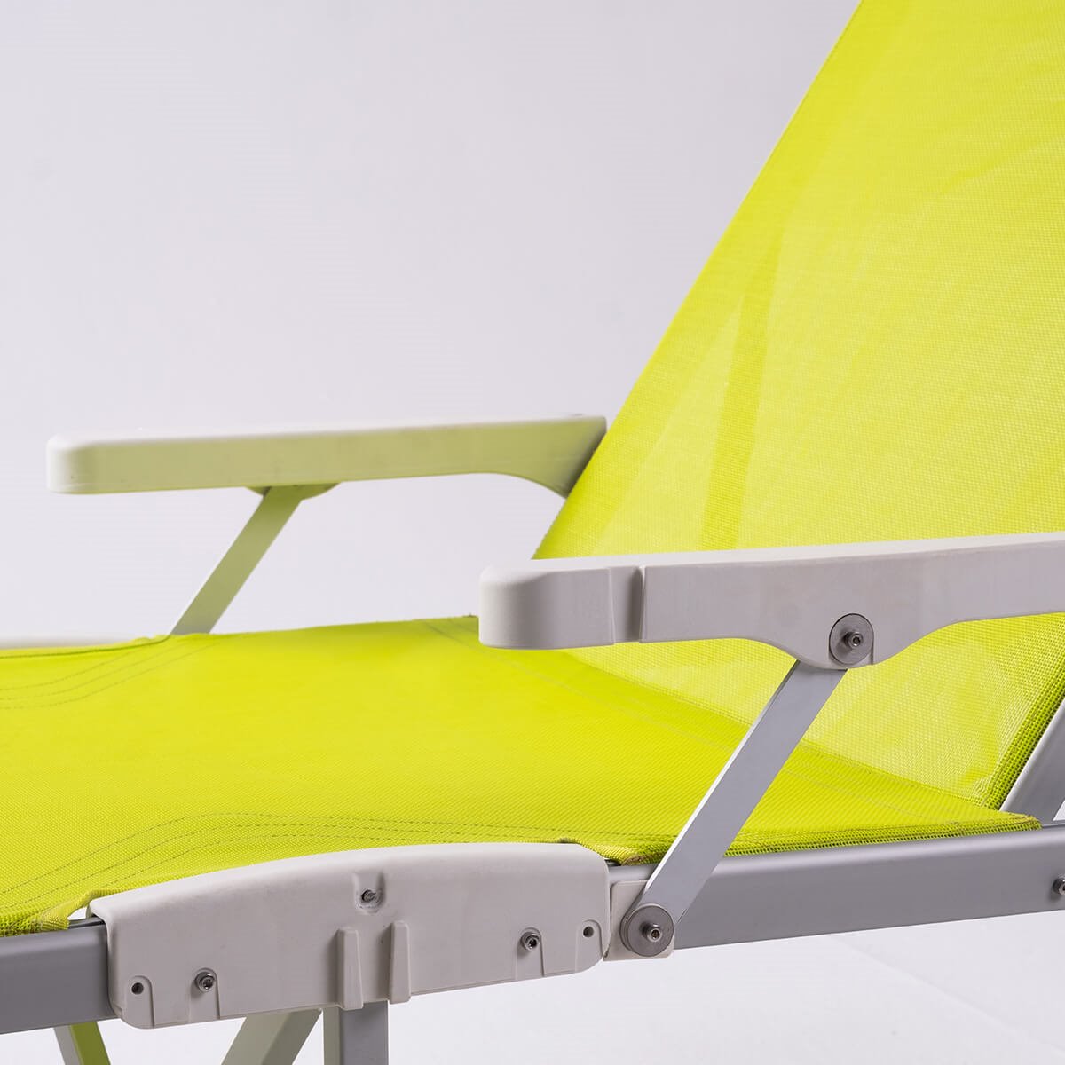 съваем шезлонг за плаж къмпинг или градината, лесен за носене в кемпер и кола. Foldzen, folding camping sunbed, sonnenliege