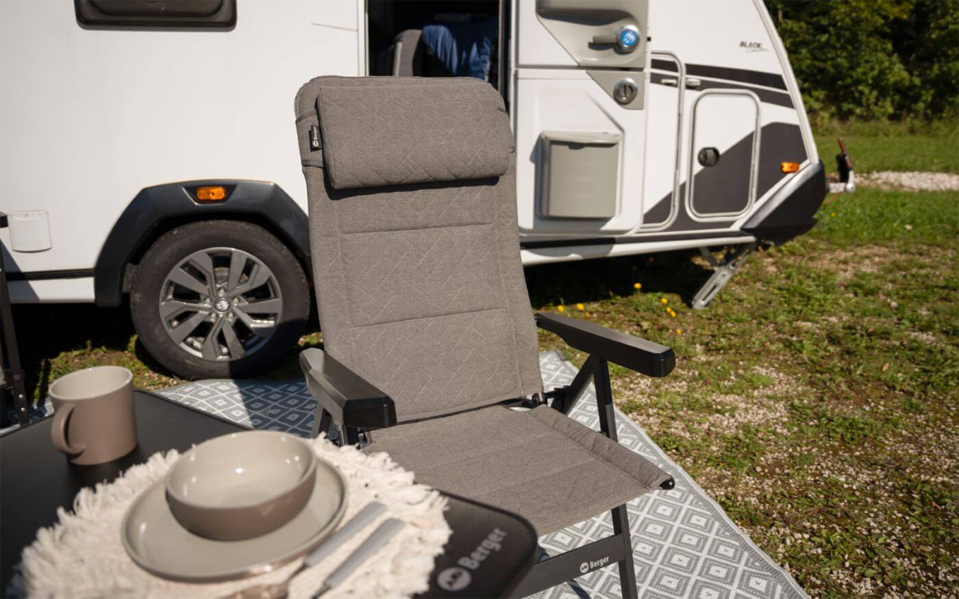 Луксозен сгъваем стол за къмпинг BERGER DAKAR до каравана, къмпинг оборудване за комфорт на открито.
