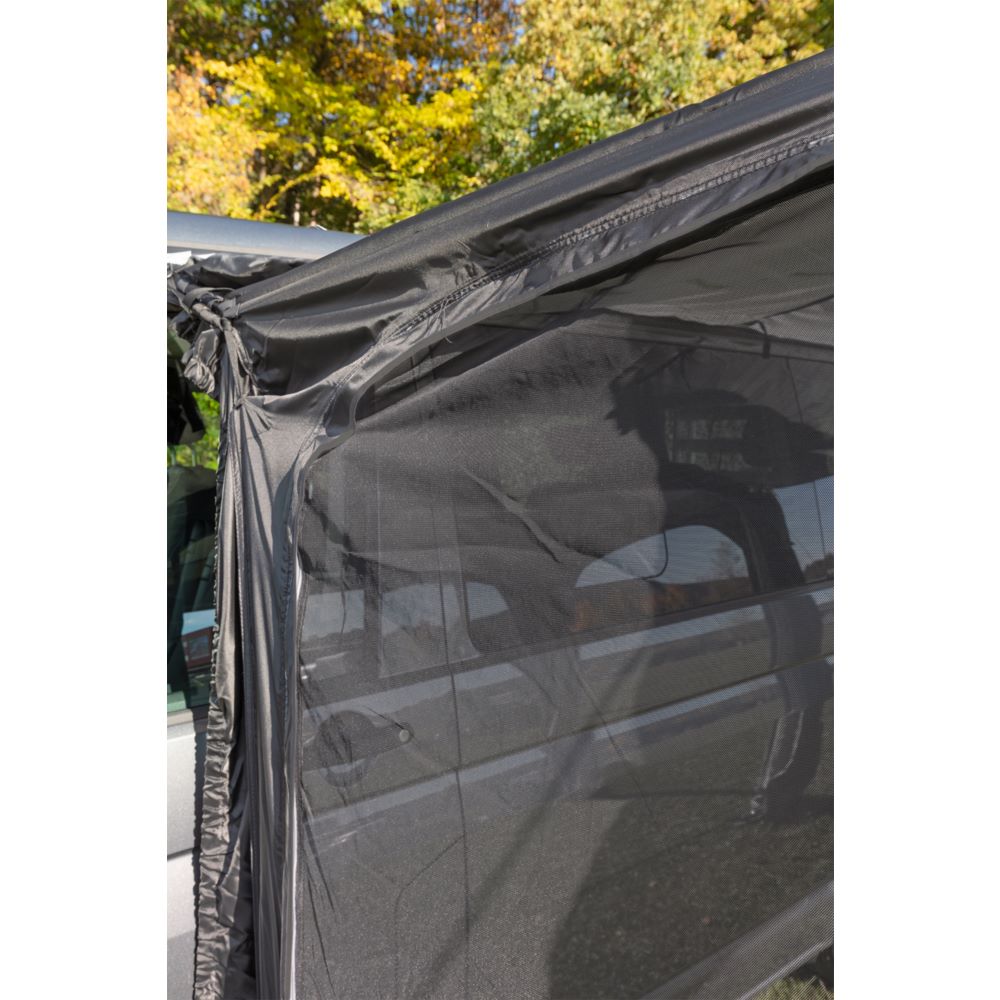 Berger Pontina палатка предверие с комарници и вентилация