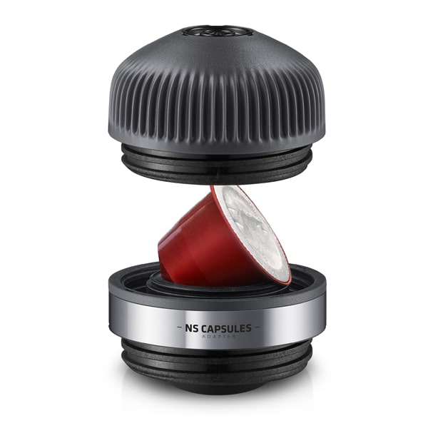 Адаптер за капсули NS за преносима еспресо машина Wacaco Nanopresso, идеален за приготвяне на кафе с капсули.