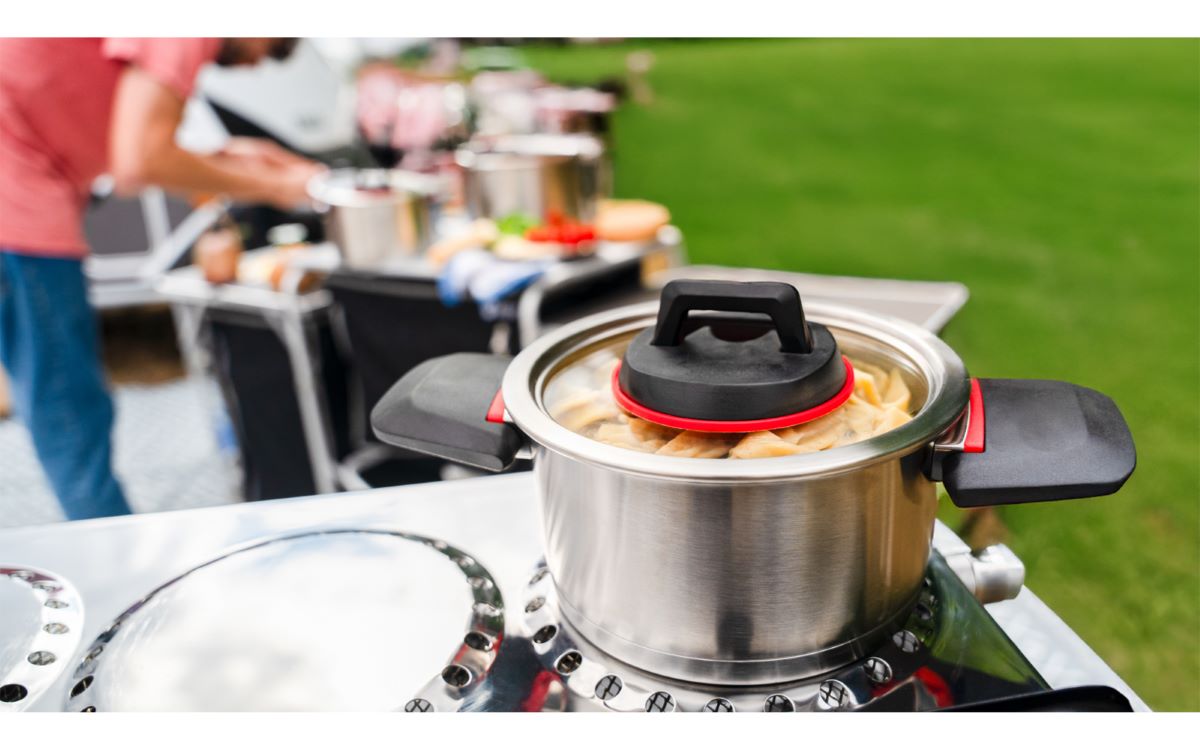 омплект къмпинг съдове Berger RedSilva, лесни за пренасяне / Berger RedSilva portable camping cookware set
