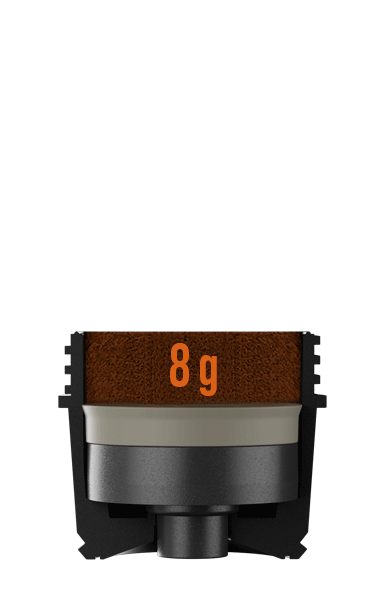 Детайл на електрическата преносима кафемашина Wacaco Pixapresso с 8-16 грама кафе